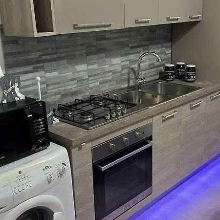 La Piccola Casetta Del Centro Apartment *